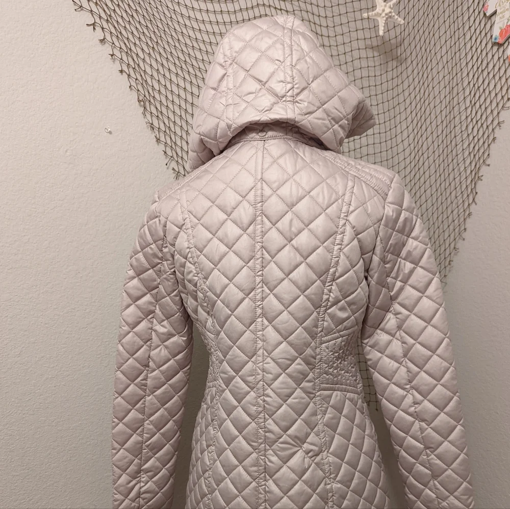 Via Spiga Women's Diamond Quilted Mid-Length Winter Jacket with Attached Hood - Picture 5 of 11